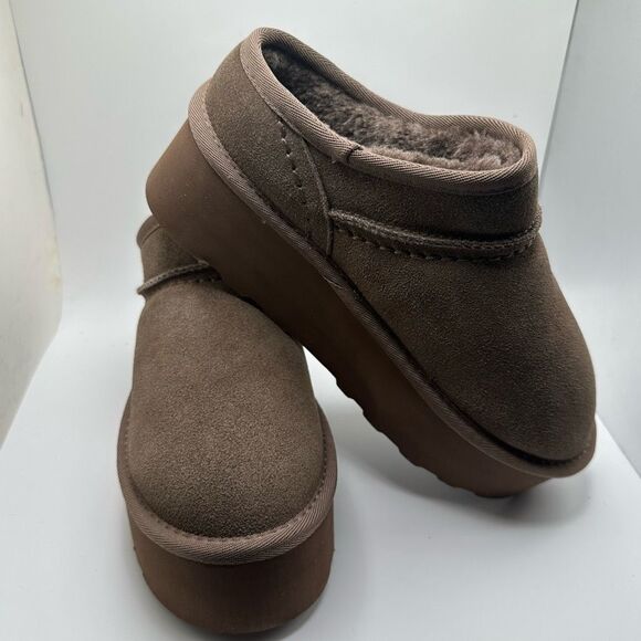 CUSHIONAIRE Women's Genuine Suede Cozy Mule Platform +Memory Foam 7.5 BROWN NWT - Picture 6 of 7